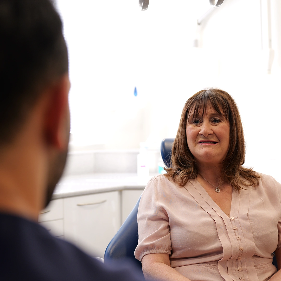 Implants Vs Dentures